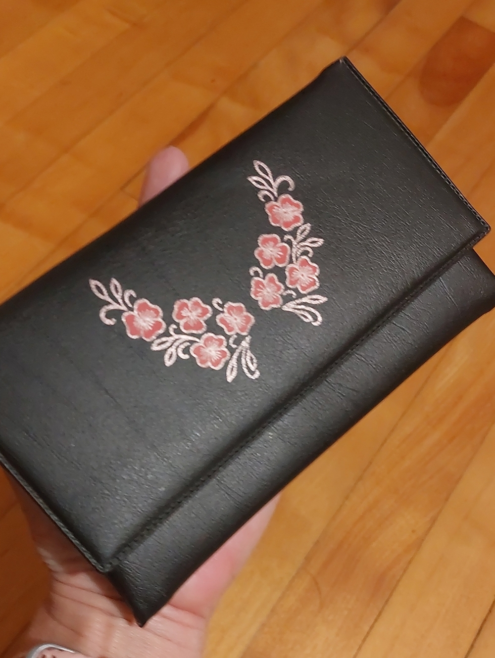 NOS Vintage House of Stuart Black Leather Tri-Fold Wallet
